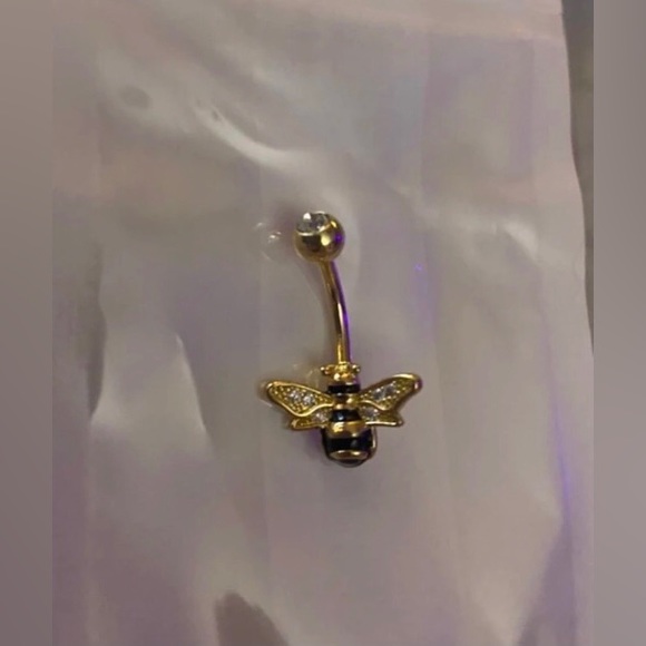 Restock🐝🆕 🐝 Bee Design Goldtone Belly Ring- 14G Stainless Steel NWT - Picture 8 of 13